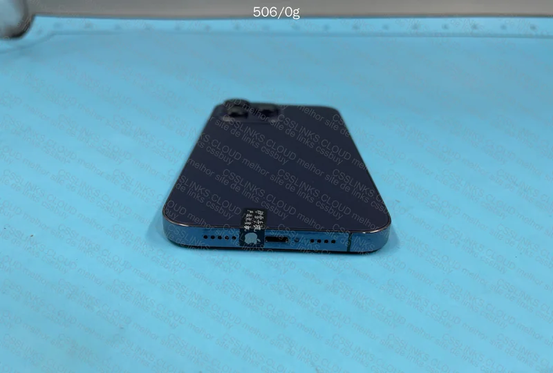 iPhone 14 Pro (or Pro Max?) 4