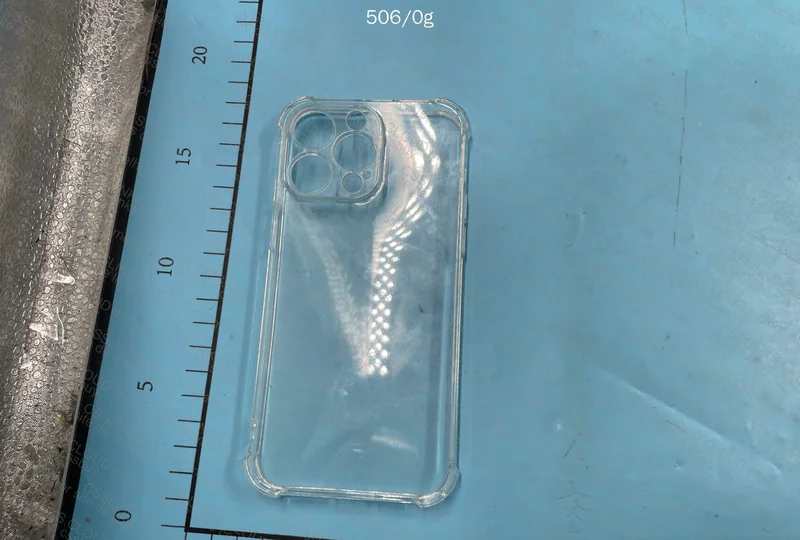 iPhone 14 Pro (or Pro Max?) 8