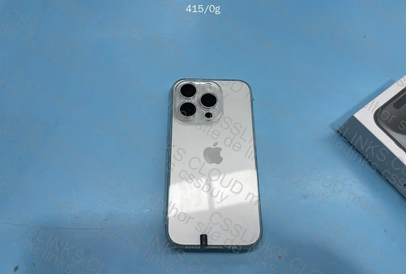 iPhone 15 Pro 128GB 4