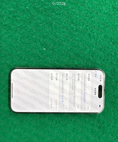 iPhone 15 Pro 128GB 4