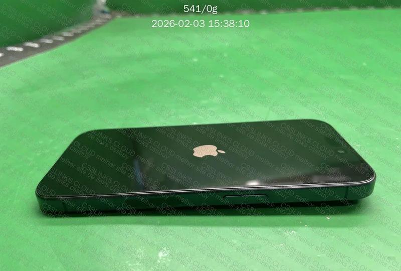 iPhone 15 pro 2