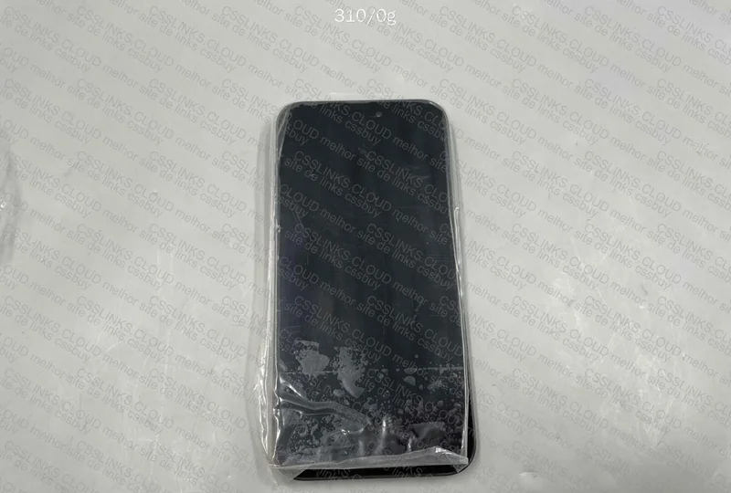 iPhone 15 Pro Max 3