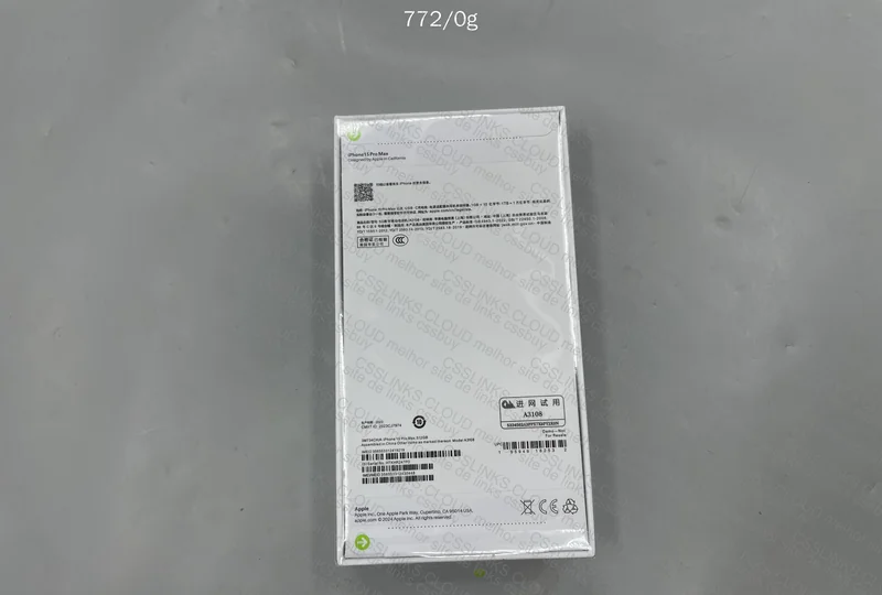 iPhone 15 Pro Max 2