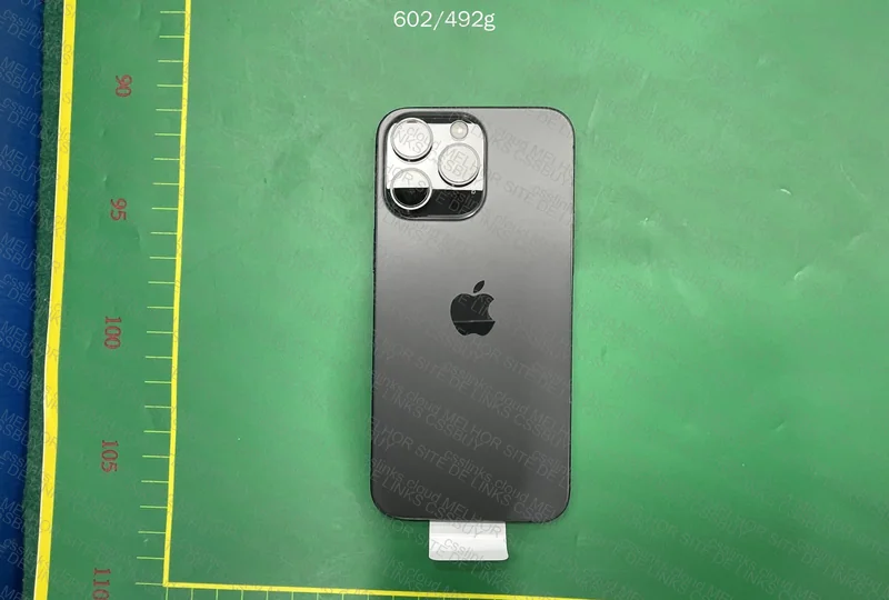 iPhone 15 Pro Max 256GB 2