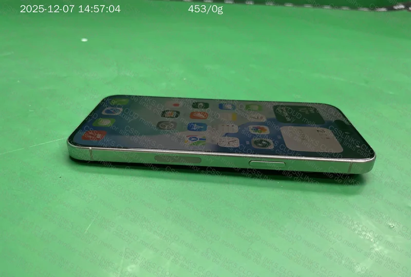 iPhone 15 Pro Max 256GB 2