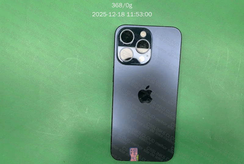 iPhone 15 Pro Max 256GB 4