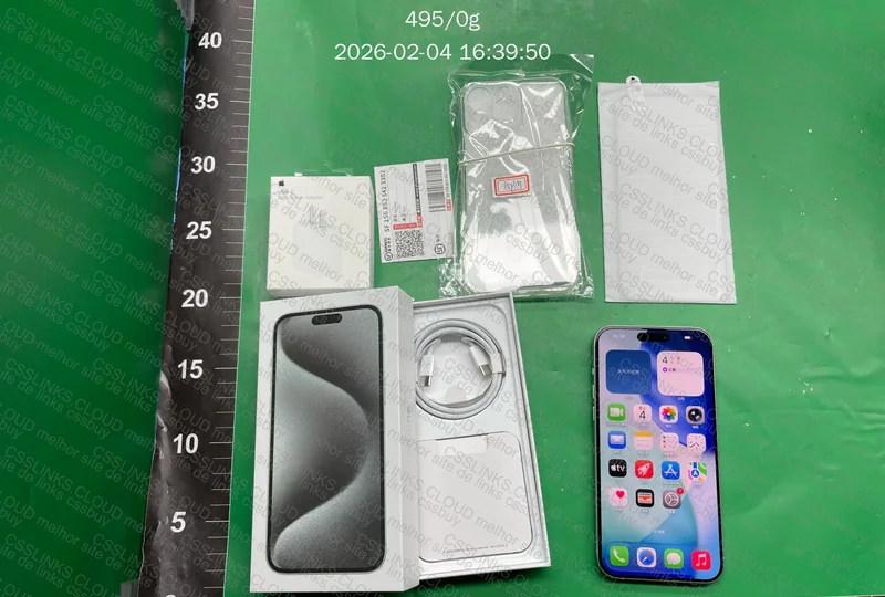 iPhone 15 pro Max - 256GB 4