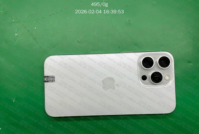 iPhone 15 pro Max - 256GB 8