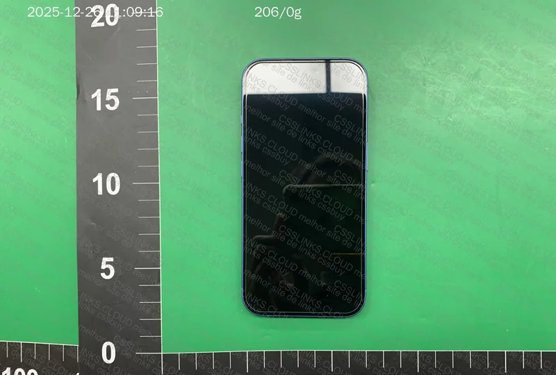 iPhone 16 Ultramarine Blue 3