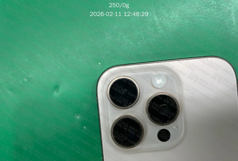 iPhone 16 pro 128 gb 2
