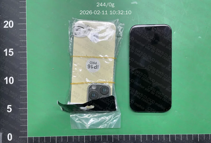 iPhone 16 Pro 128GB / eSIM