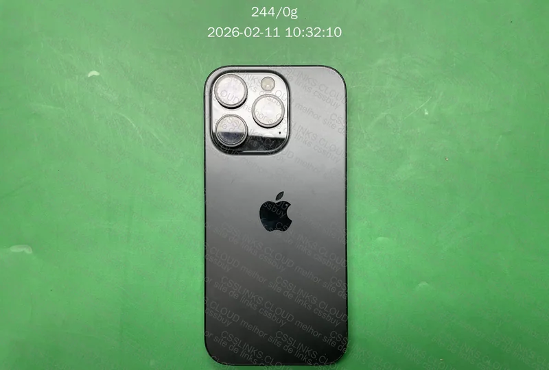 iPhone 16 Pro 128GB / eSIM 3