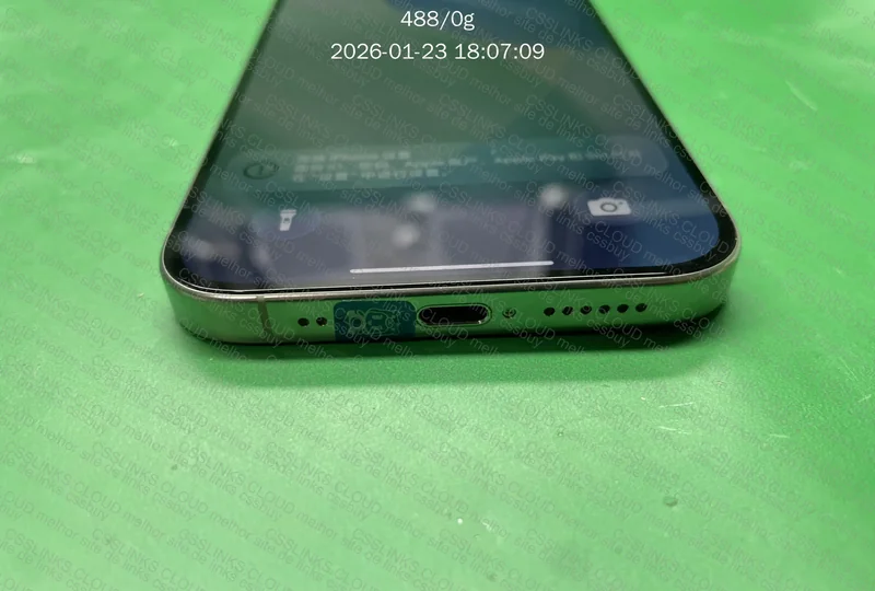 Iphone 16 Pro Max 4