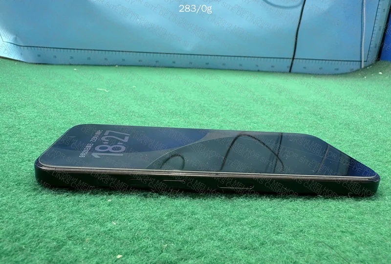 iPhone 16 Pro Max 256GB 2