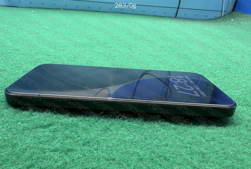 iPhone 16 Pro Max 256GB 4