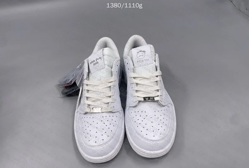 J1 Low Travis Scott Triple White