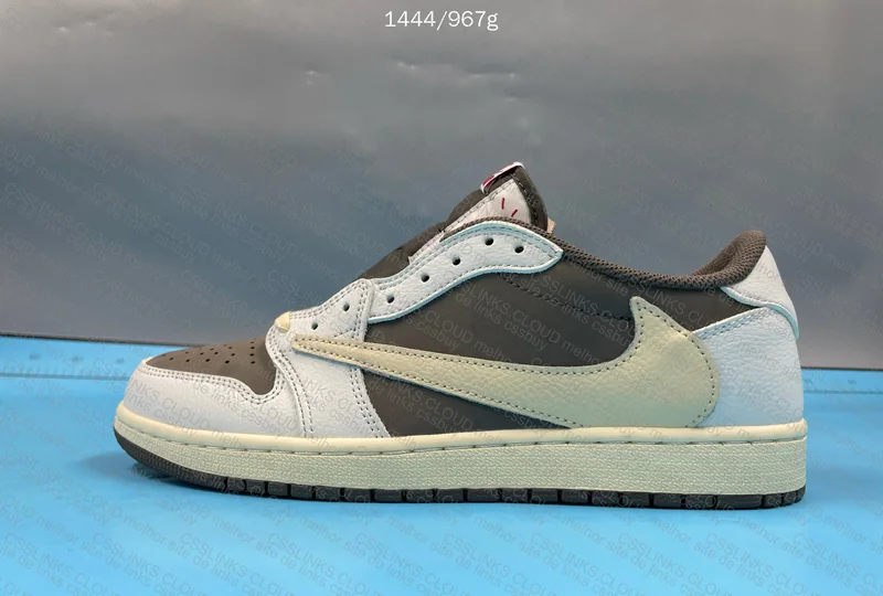 J1 travis scott reverse mocha 4