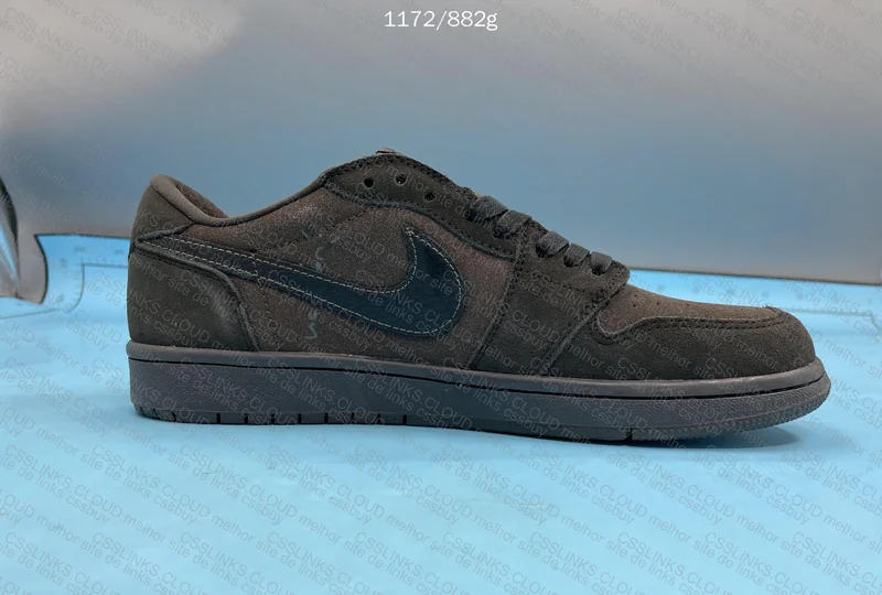 J1 x Travis Scott - low velvet brown 2