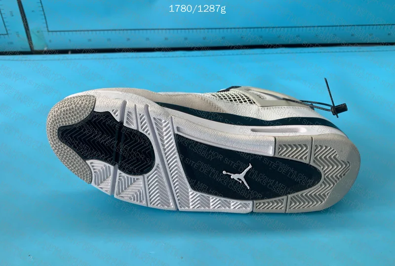 J4 Military Black 9