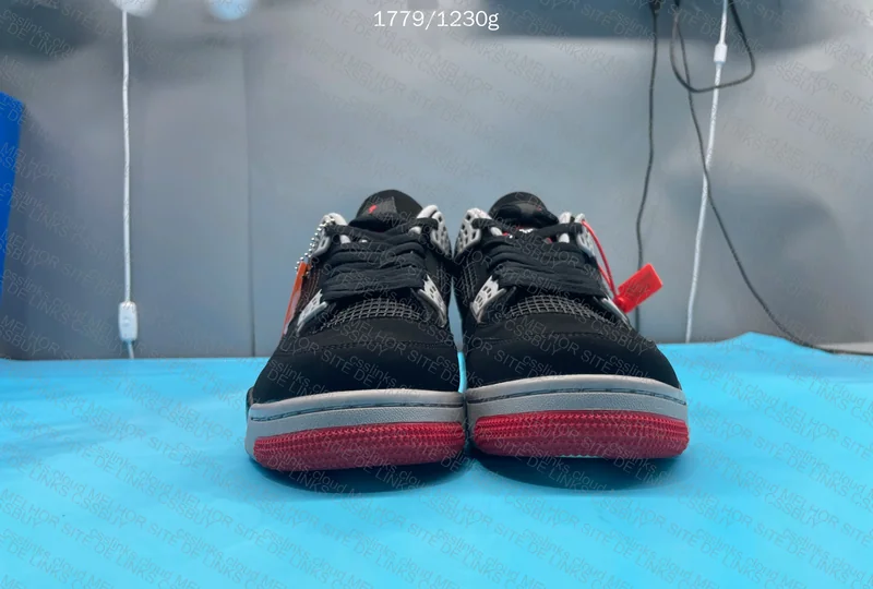 J4 Retro White and Red 7