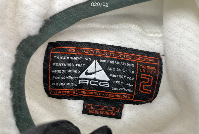 Nike ACG Jacket 4