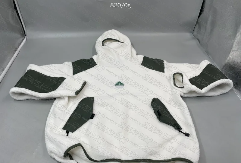 Nike ACG Jacket 8