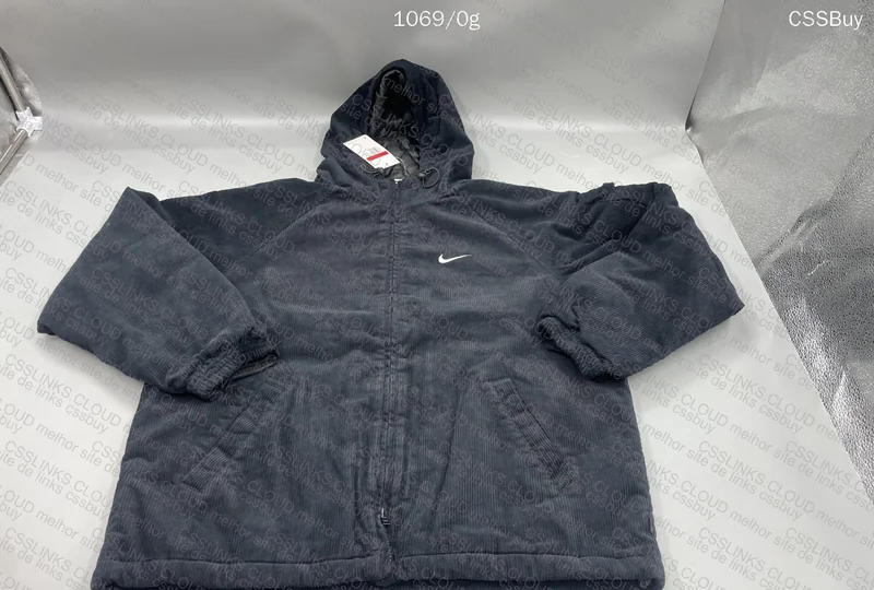 Nike x Supreme Black Jacket 3