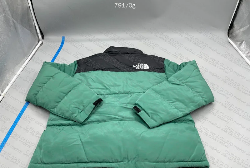 The North Face Pufer GL Jacket with Measurements 2