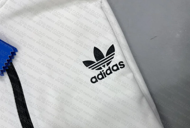 Adidas Jacket ￥58 (403g) 2
