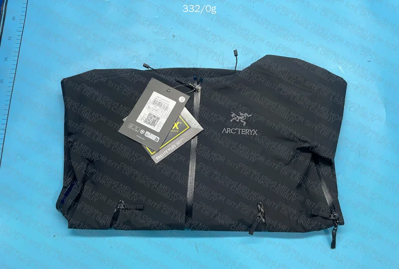 Arc'teryx Jacket with Measurements 5