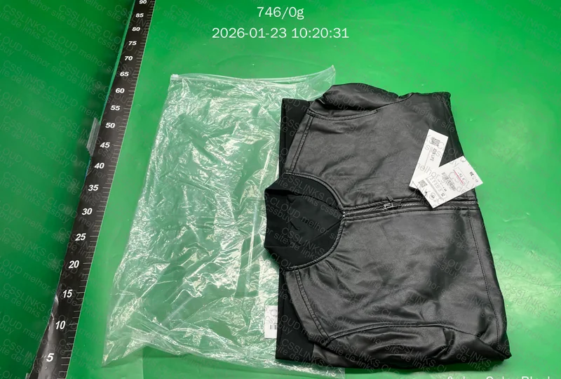 Jaqueta Bomber de Poliuretano 2