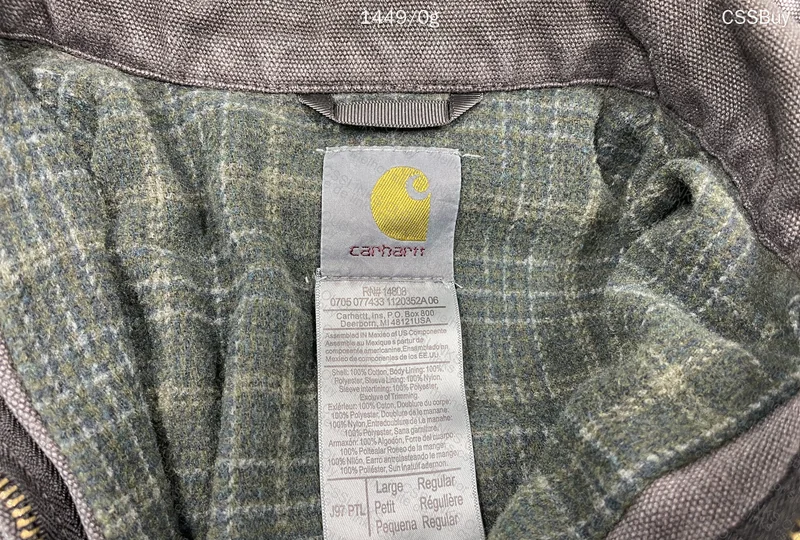 Carhartt Jacket (with measurements) 4