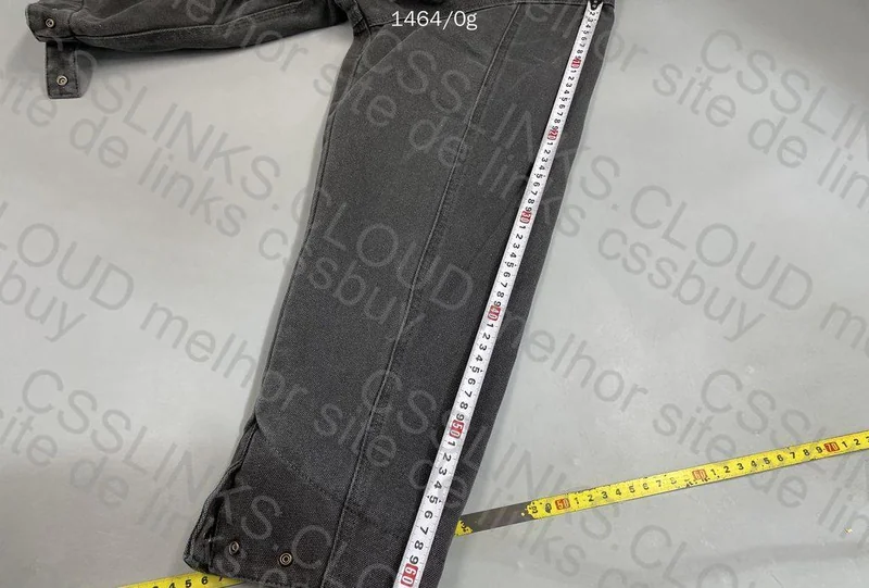 Carhartt Jacket (with measurements)