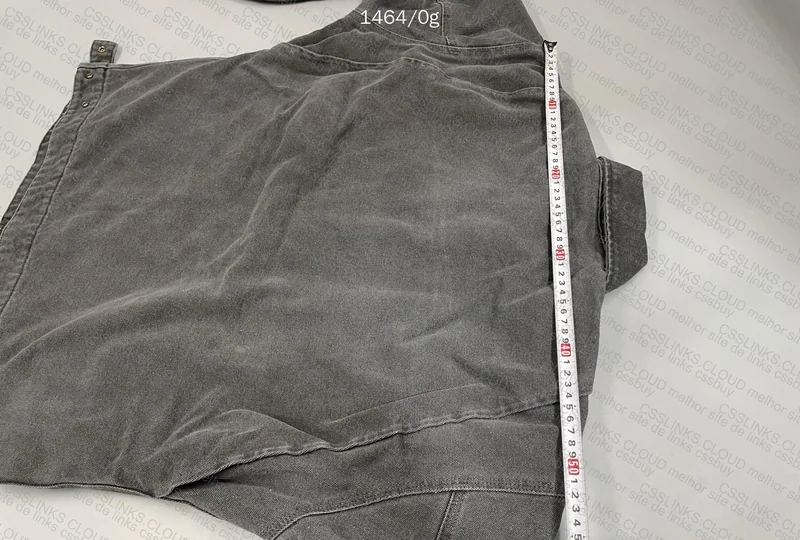 Carhartt Jacket (with measurements) 9