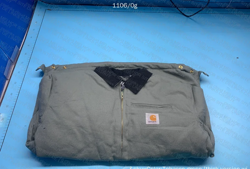 Carhartt Detroit Jacket (with measurements) 3