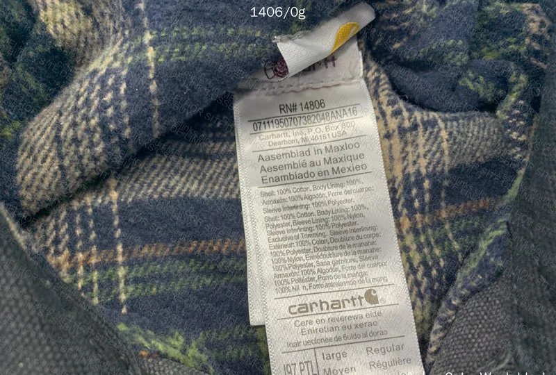 Carhartt J97 Jacket (with measurements) 7