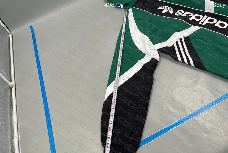 Adidas Oversized Windbreaker 7