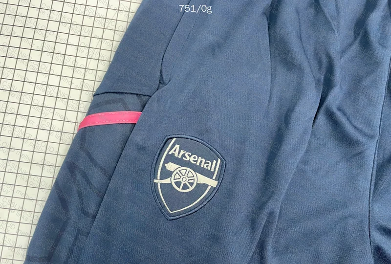 Arsenal Windbreaker 8