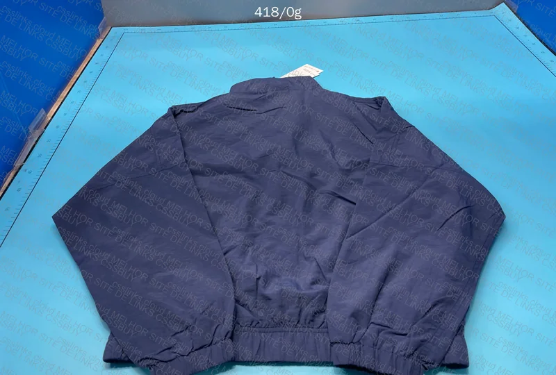 Nike Windbreaker 8