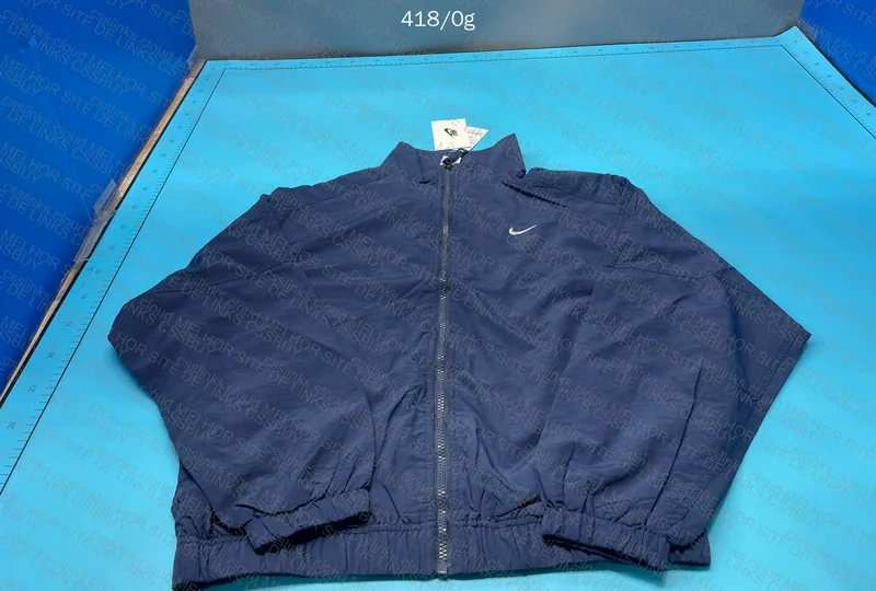 Nike Windbreaker 9