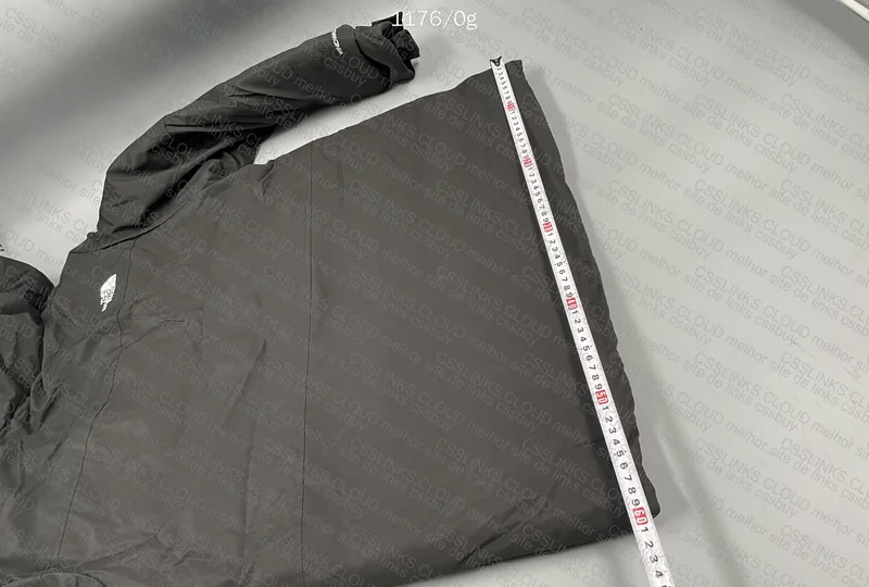 TNF Windbreaker Jacket with Measurements 5