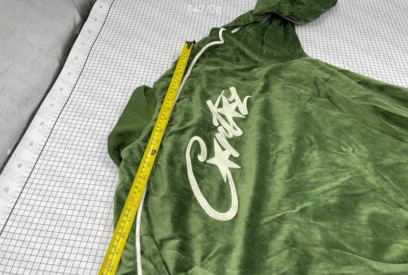 Corteiz Velvet Jacket 4