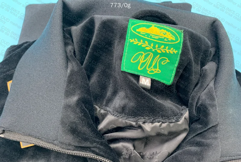 Corteiz Velvet Jacket (2025) 3