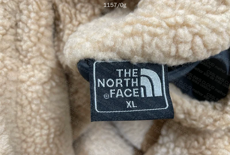 TNF Double-Faced Jacket 10