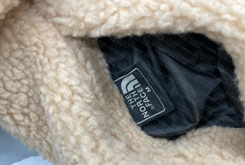 TNF Double-Faced Jacket 6