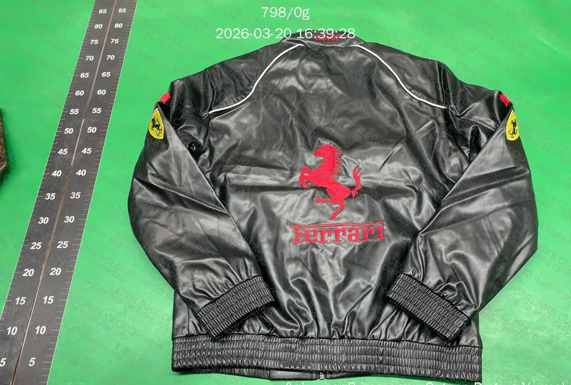 Jaqueta Ferrari 3