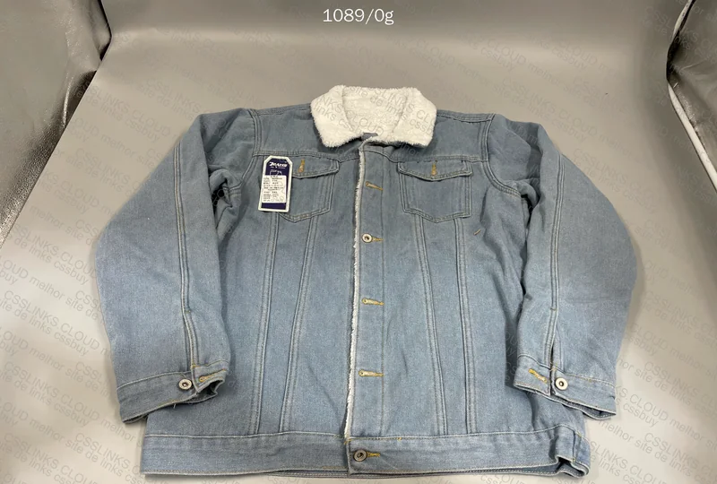 Fluffy Denim Jacket (GL?) 2