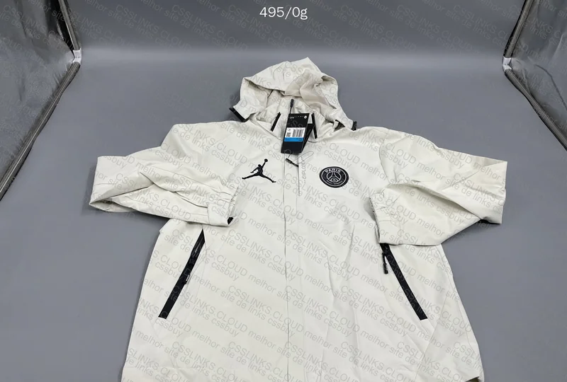 Jordan x PSG Jacket 3