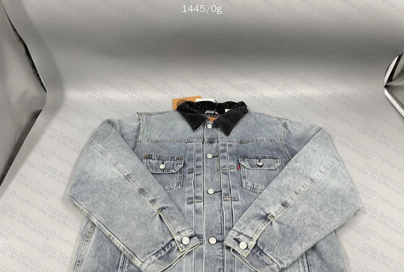 Levi's x Stussy Jacket (with measurements) 2