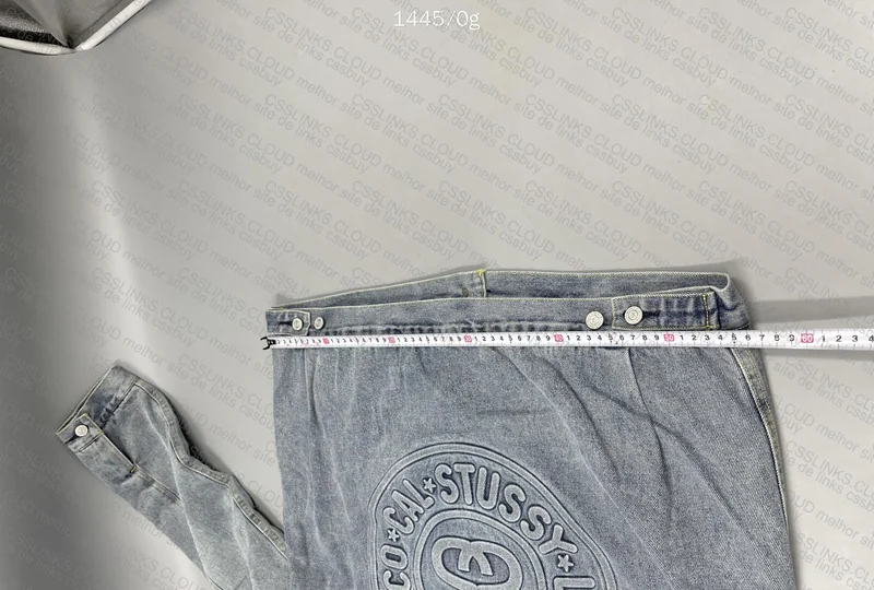 Levi's x Stussy Jacket (with measurements) 5